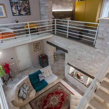 Azzurra Villa Pésaro