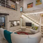 Azzurra Villa *